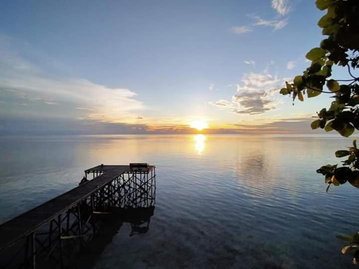 Maratua Dive Center And Lodge Maratua Island Exterior foto