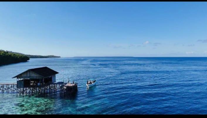 Maratua Dive Center And Lodge Maratua Island Exterior foto